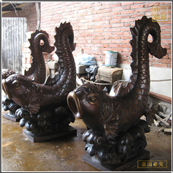室外廣場(chǎng)銅魚(yú)擺件鑄造