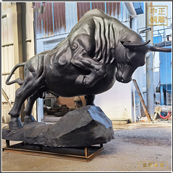 街頭景觀(guān)銅牛雕塑